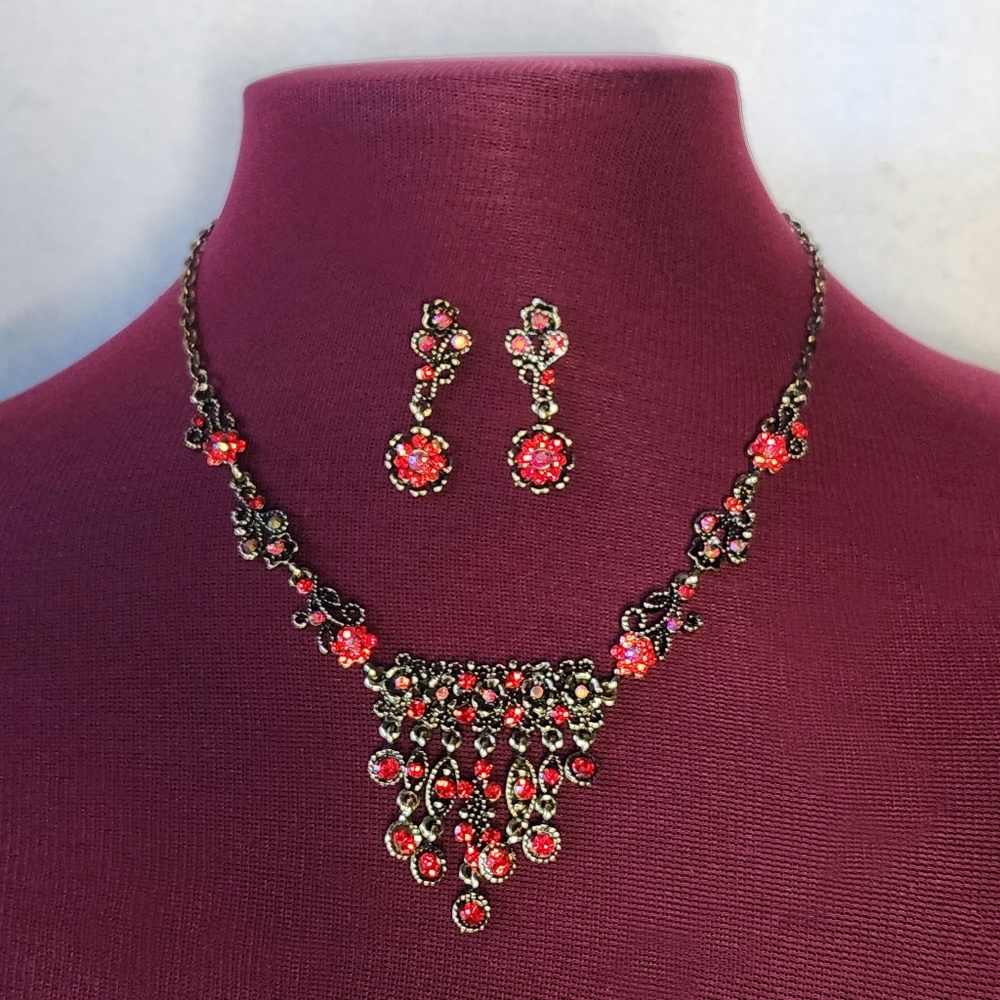 Fashion Jewelry Flower Glass Stone Metal Vintage-Inspired Necklace & Earring Set